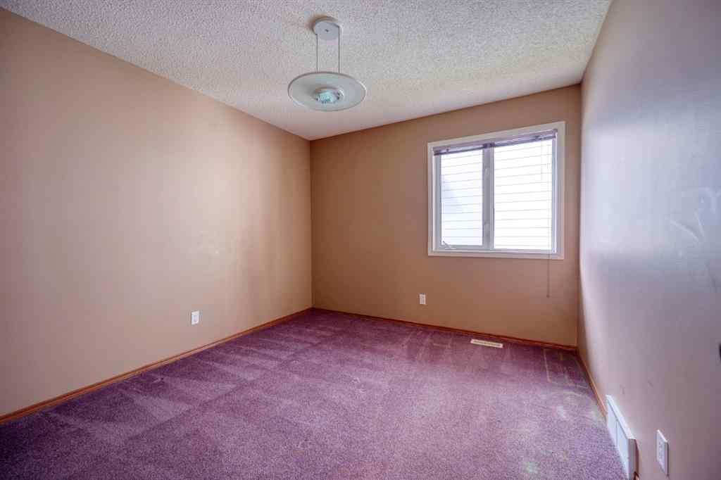 MLS® A2249725 - 81 Sundown Manor SE in Sundance Calgary, Residential