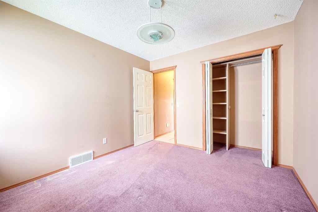 MLS® A2249725 - 81 Sundown Manor SE in Sundance Calgary, Residential