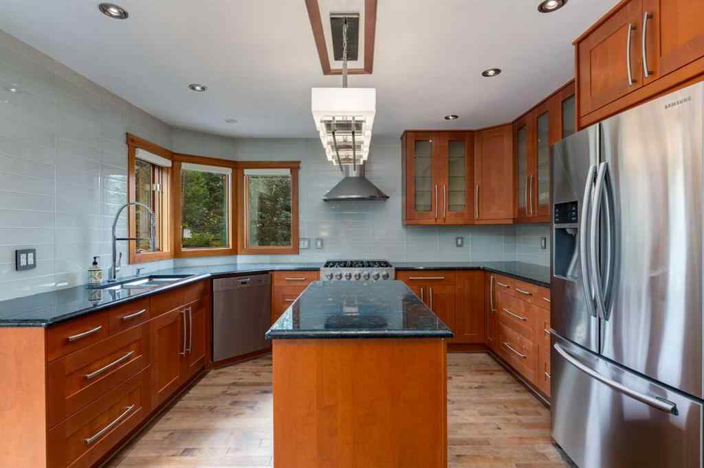 MLS® A2249748 - 51 Signal Hill Mews SW in Signal Hill Calgary, Residential