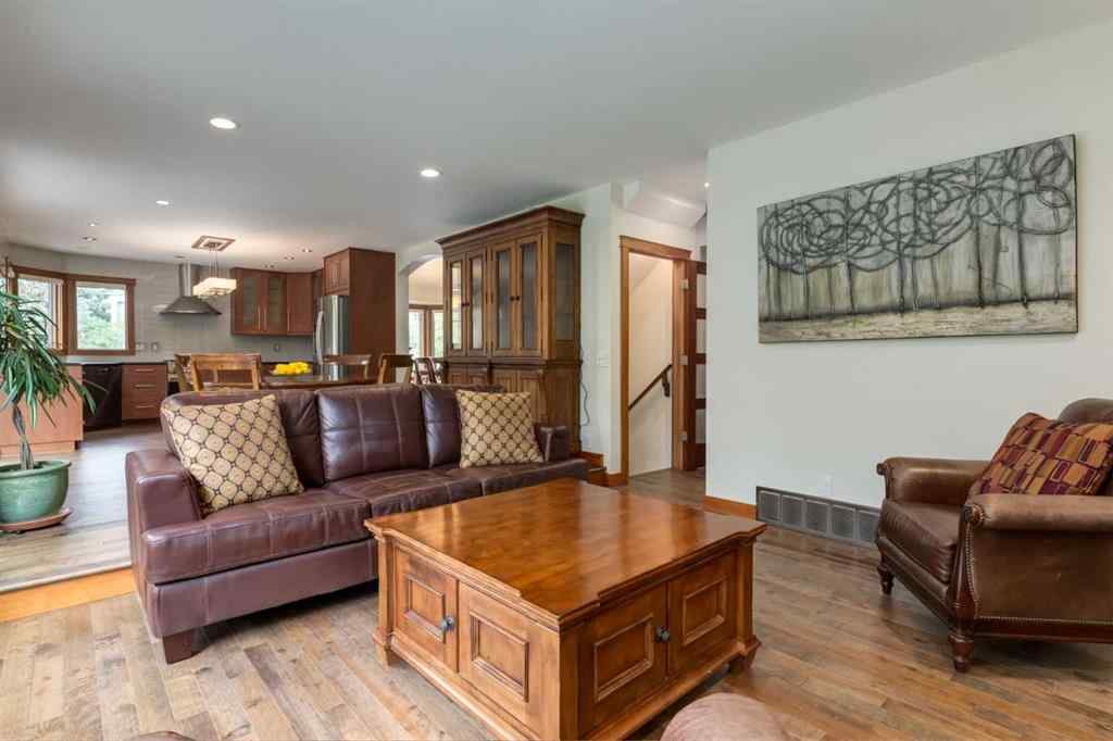 MLS® A2249748 - 51 Signal Hill Mews SW in Signal Hill Calgary, Residential