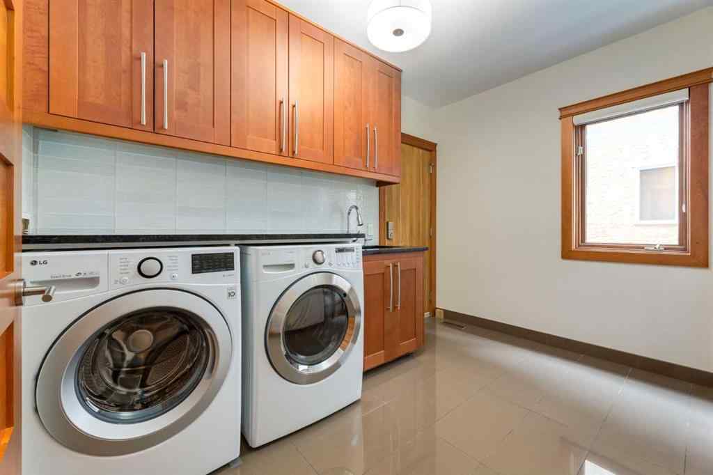 MLS® A2249748 - 51 Signal Hill Mews SW in Signal Hill Calgary, Residential