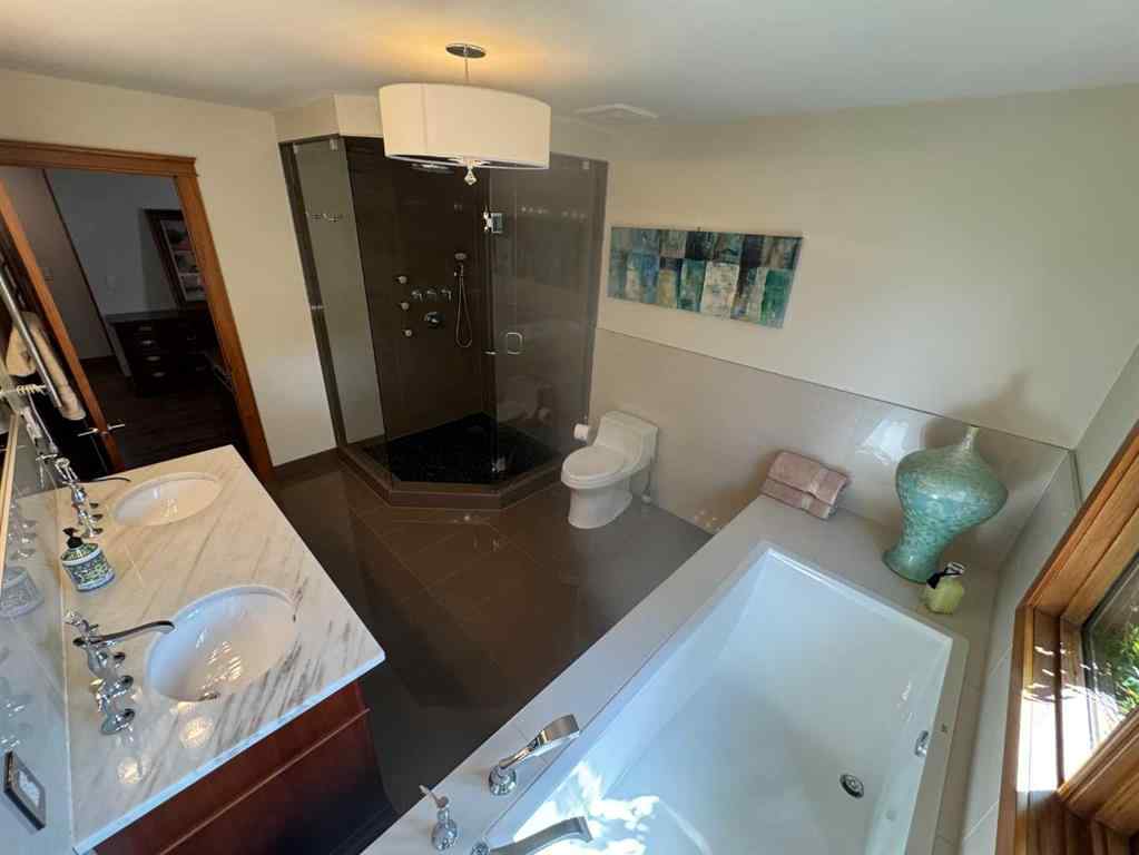 MLS® A2249748 - 51 Signal Hill Mews SW in Signal Hill Calgary, Residential