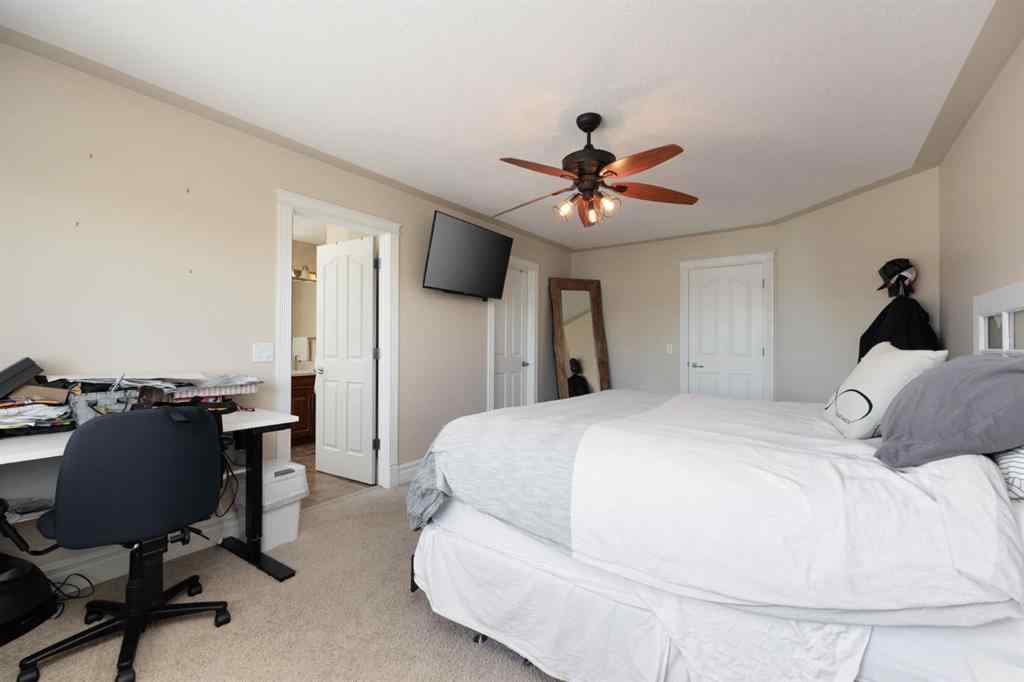 MLS® A2249750 - 457 Walnut Crescent  in Timberlea Fort McMurray, Residential