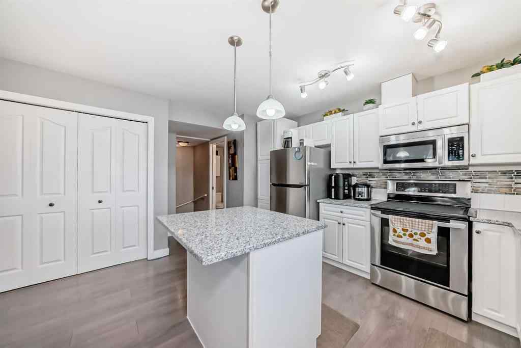 MLS® A2249757 - Unit #302 50 Westland Road  in Westridge Okotoks, Residential