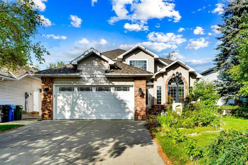 MLS® A2249760 - 134 Diamond Drive SE in Diamond Cove Calgary, Residential