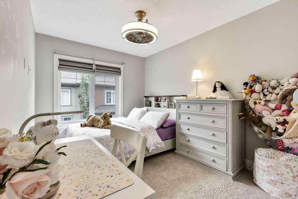 MLS® A2249761 - 44 Quarry Lane SE in Douglasdale/Glen Calgary, Residential