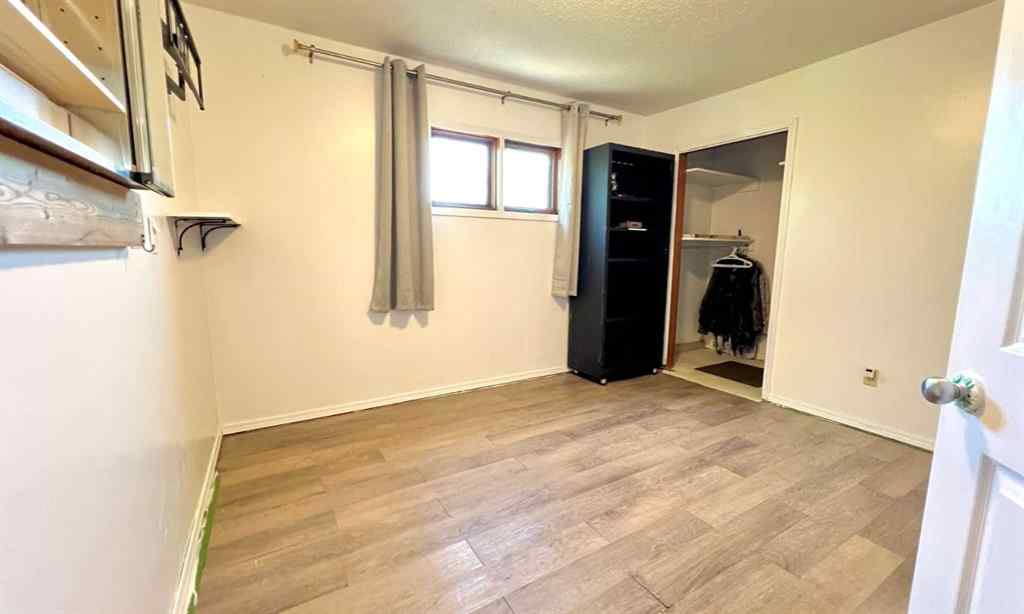 MLS® A2249762 - 813 Center Street  in Hanna Hanna, Residential