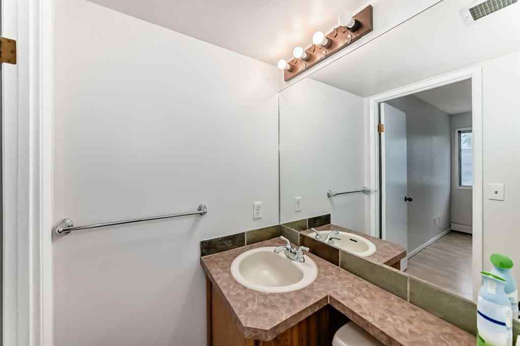 MLS® A2249766 - Unit #301 235 15 Avenue SW in Beltline Calgary, Residential