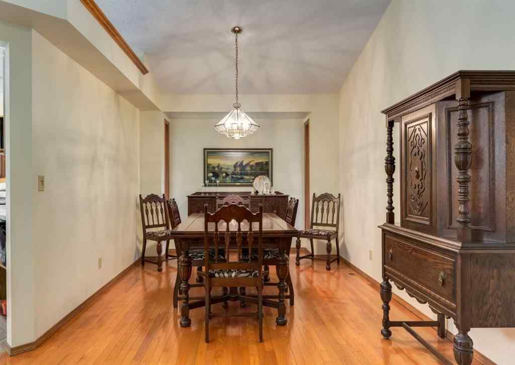 MLS® A2249772 - 206 Hawkside Mews NW in Hawkwood Calgary, Residential