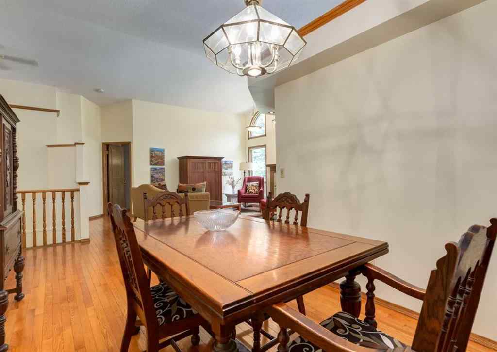 MLS® A2249772 - 206 Hawkside Mews NW in Hawkwood Calgary, Residential