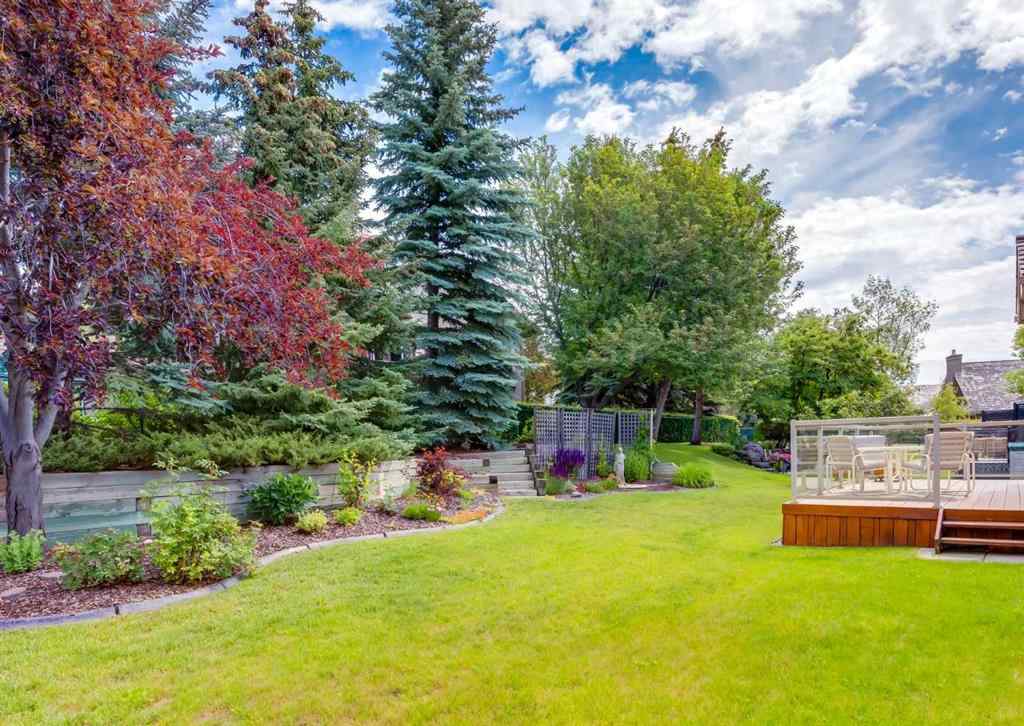MLS® A2249772 - 206 Hawkside Mews NW in Hawkwood Calgary, Residential