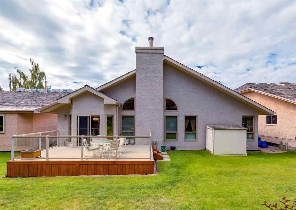 MLS® A2249772 - 206 Hawkside Mews NW in Hawkwood Calgary, Residential