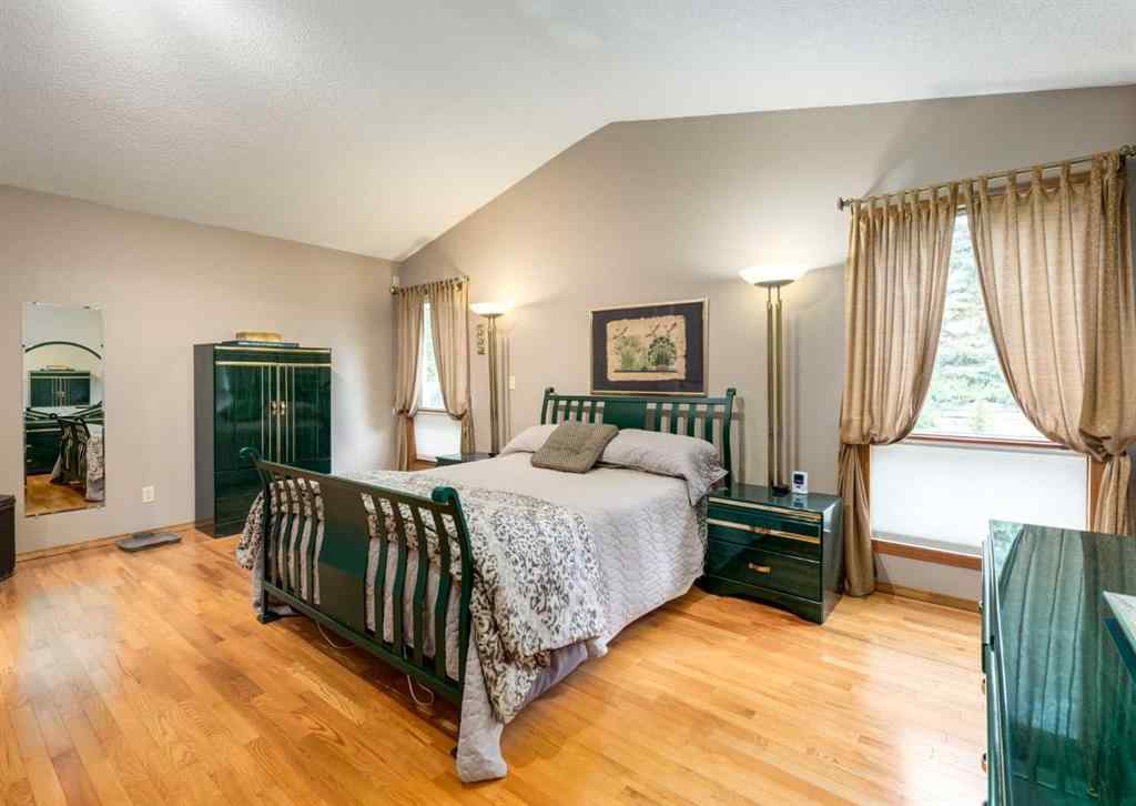MLS® A2249772 - 206 Hawkside Mews NW in Hawkwood Calgary, Residential