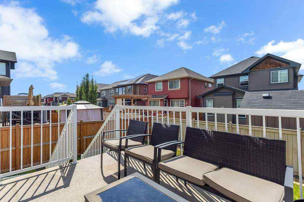 MLS® A2249775 - 233 Kingsbury Close SE in Kings Heights Airdrie, Residential