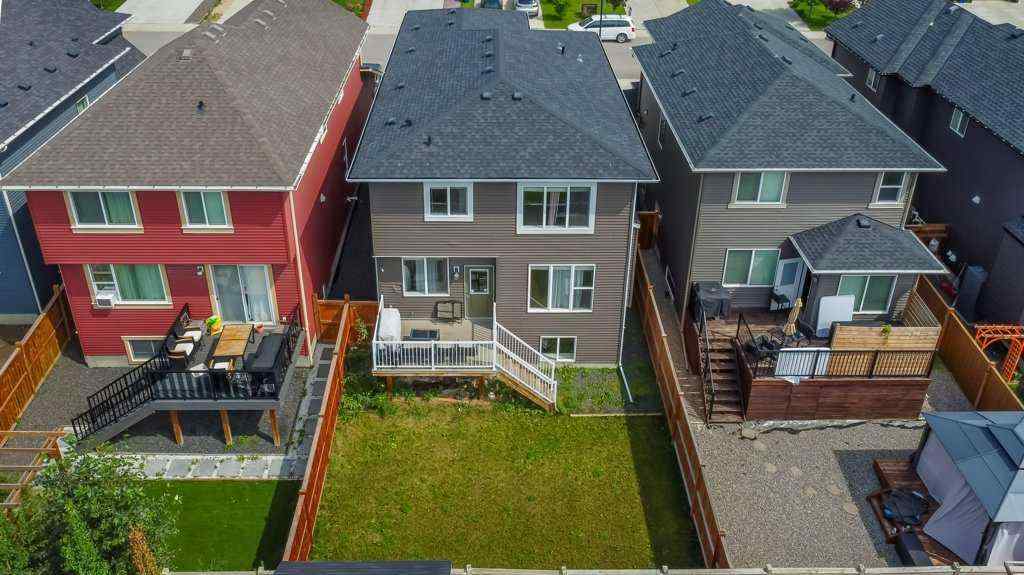 MLS® A2249775 - 233 Kingsbury Close SE in Kings Heights Airdrie, Residential