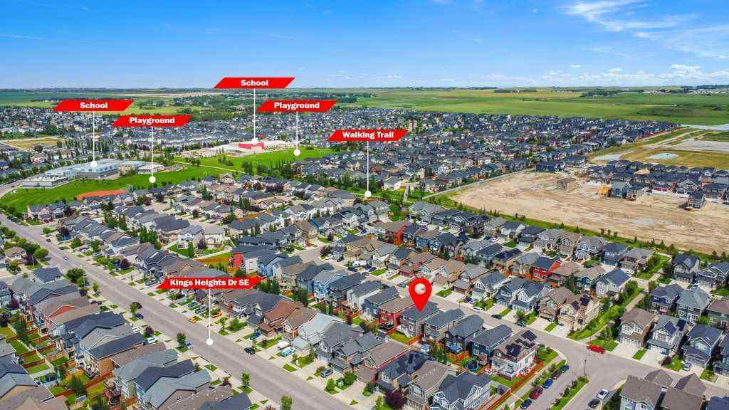 MLS® A2249775 - 233 Kingsbury Close SE in Kings Heights Airdrie, Residential