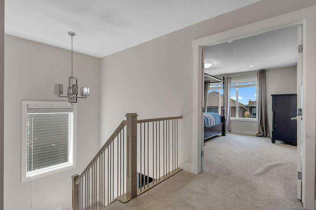 MLS® A2249775 - 233 Kingsbury Close SE in Kings Heights Airdrie, Residential