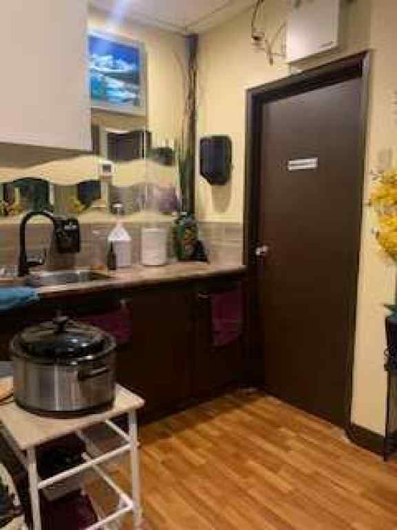 MLS® A2249778 - Unit #10 3803 26 Street SW in Glenbrook Calgary, Commercial