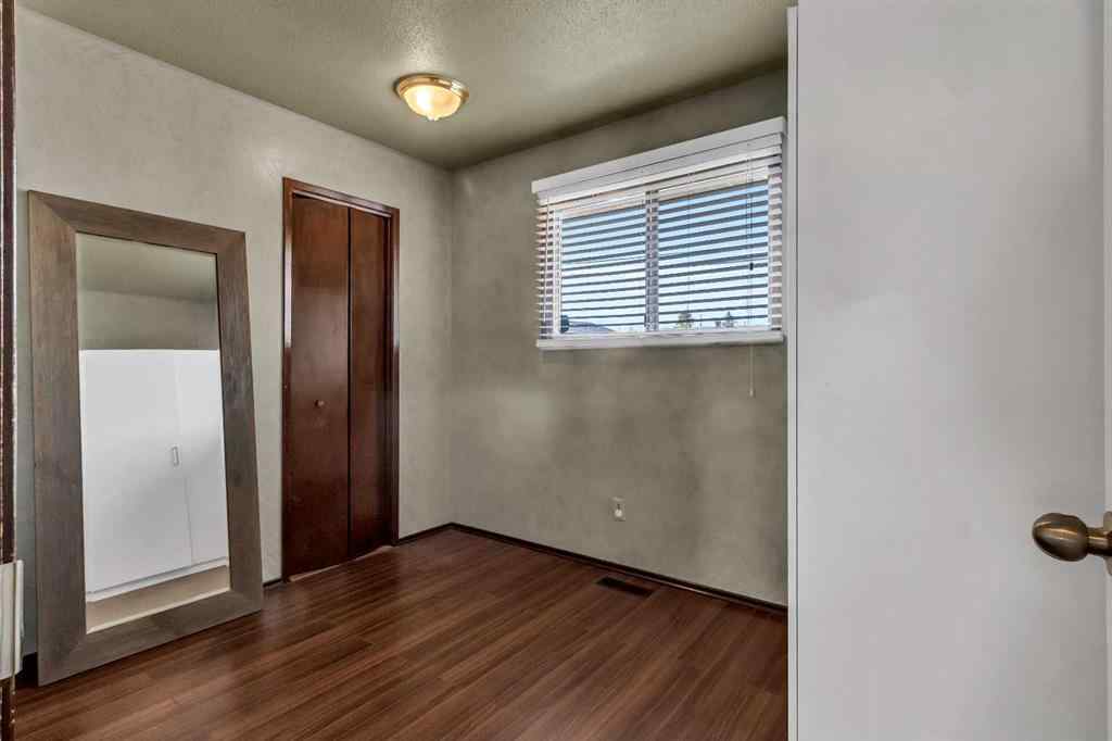 MLS® A2249785 - 4040 Marbank Drive NE in Marlborough Calgary, Residential
