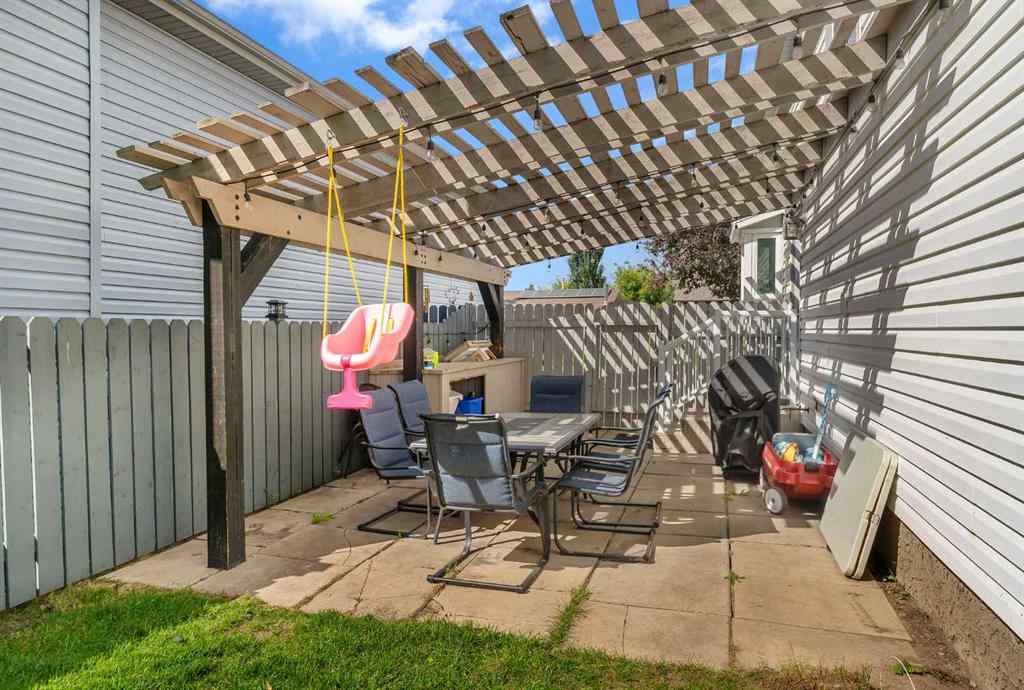 MLS® A2249787 - 12 Marquis Place SE in Meadowbrook Airdrie, Residential