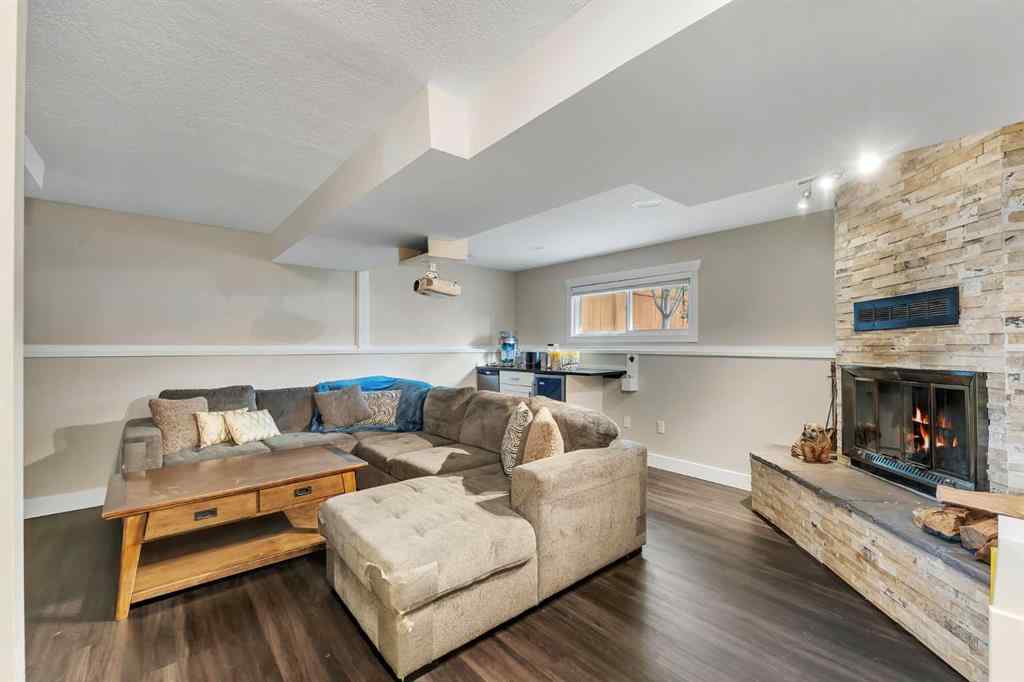 MLS® A2249787 - 12 Marquis Place SE in Meadowbrook Airdrie, Residential