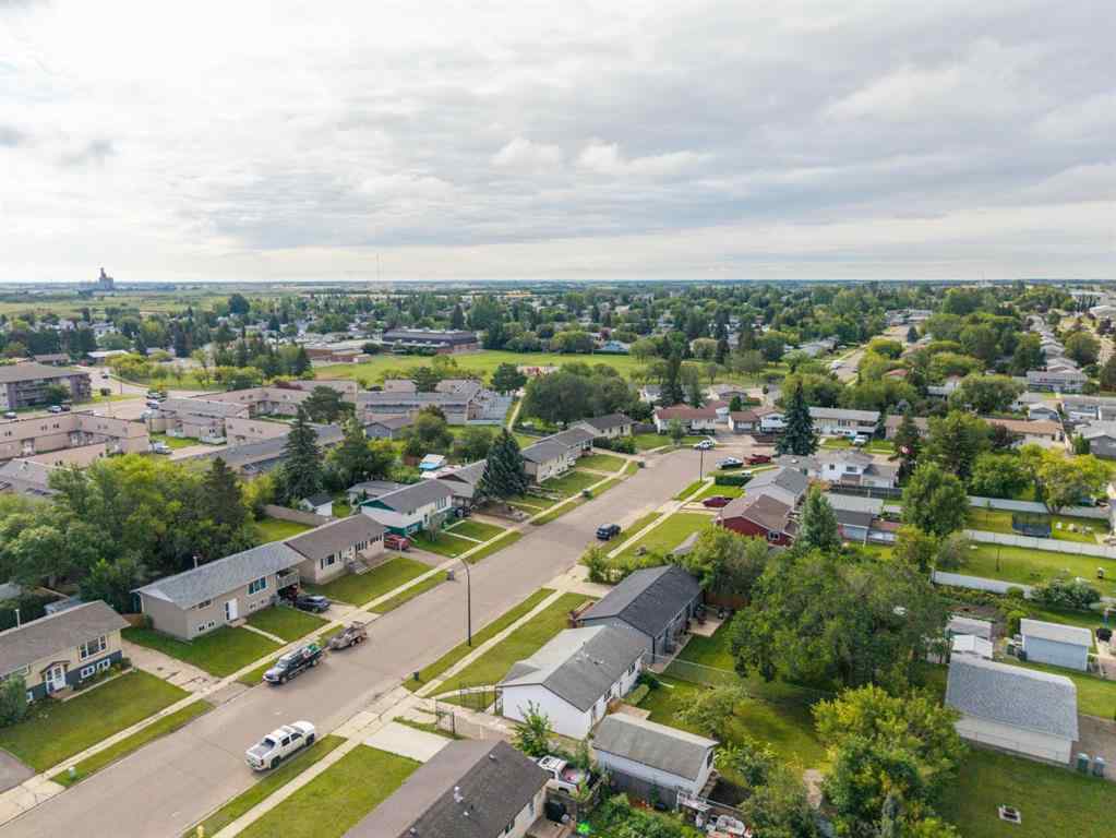 MLS® A2249791 - 3312 48 Avenue  in Aurora Lloydminster, Residential