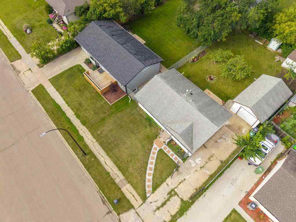 MLS® A2249791 - 3312 48 Avenue  in Aurora Lloydminster, Residential