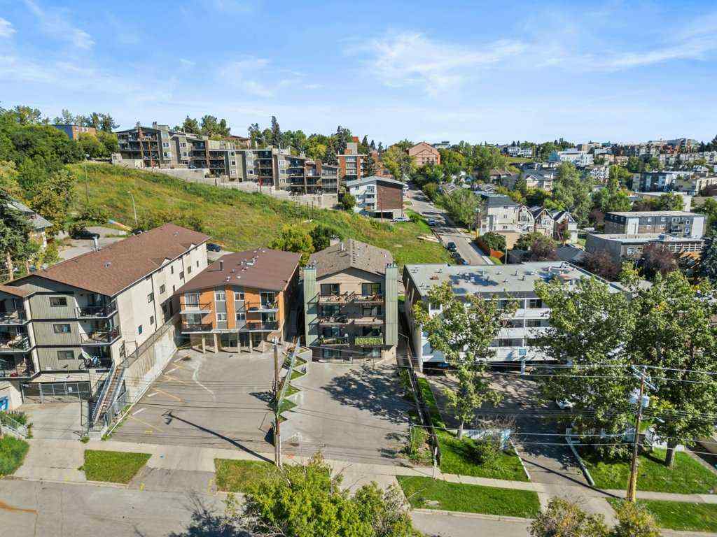 MLS® A2249794 - Unit #303 409 1 Avenue NE in Crescent Heights Calgary, Residential