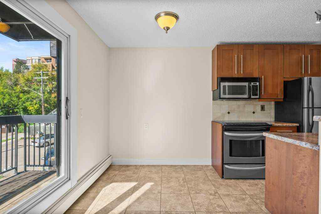 MLS® A2249794 - Unit #303 409 1 Avenue NE in Crescent Heights Calgary, Residential