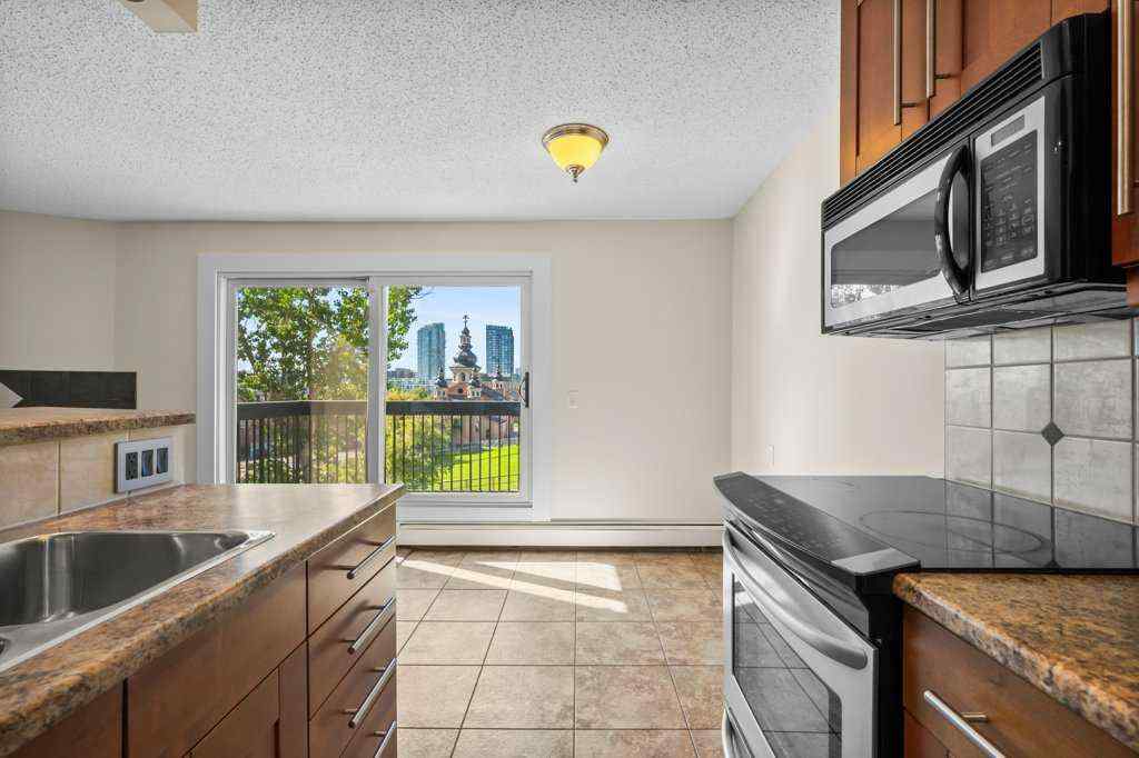 MLS® A2249794 - Unit #303 409 1 Avenue NE in Crescent Heights Calgary, Residential
