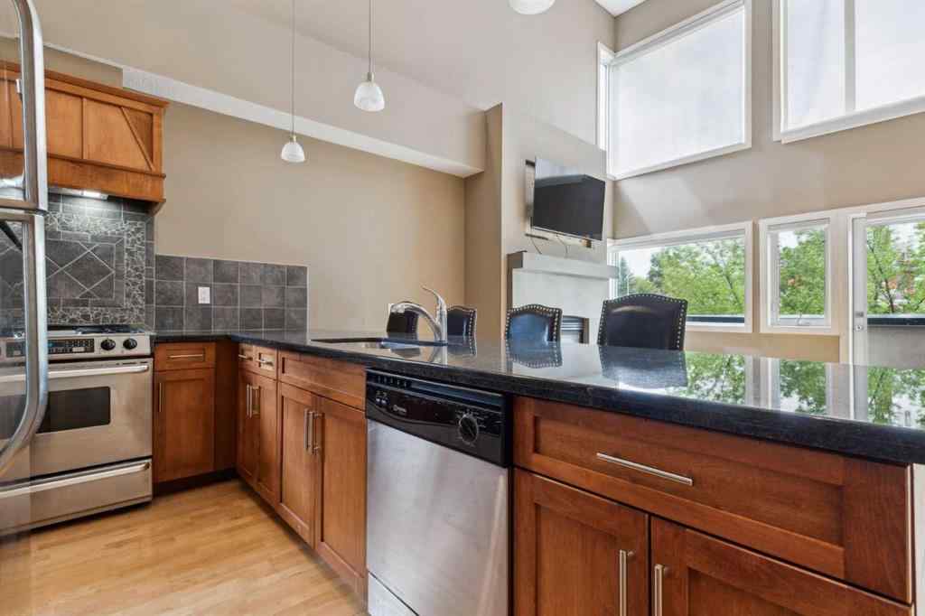 MLS® A2249797 - Unit #401 1818 14 Street SW in Lower Mount Royal Calgary, Residential