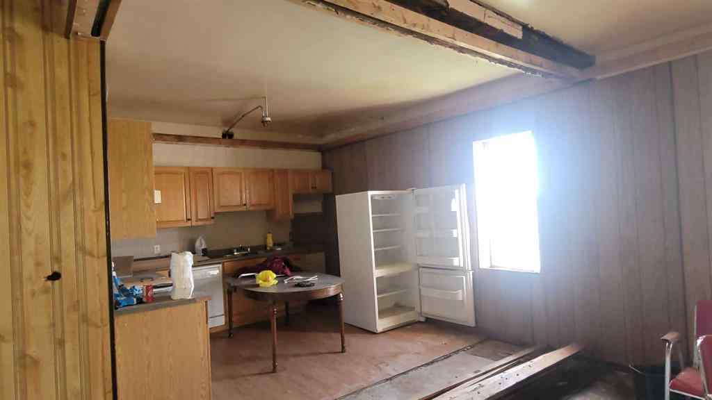 MLS® A2249801 - 4918 50 Avenue  in NONE Castor, Commercial