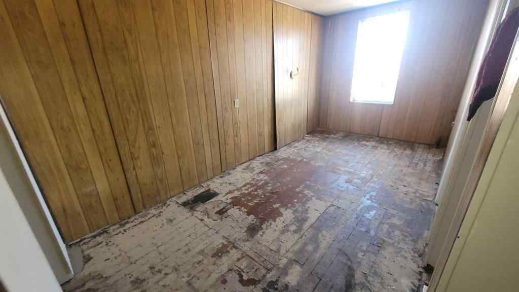 MLS® A2249801 - 4918 50 Avenue  in NONE Castor, Commercial