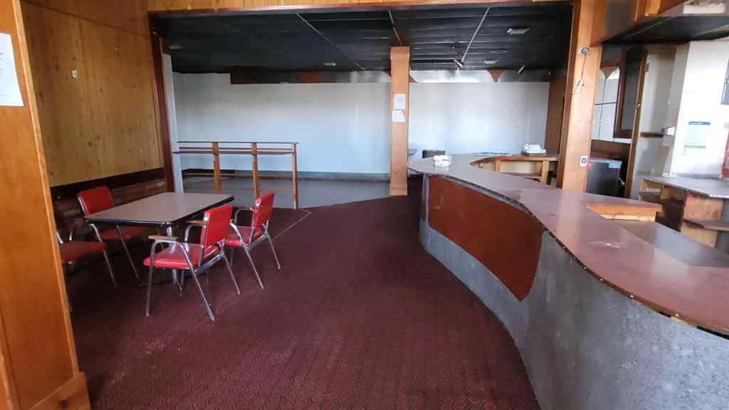 MLS® A2249801 - 4918 50 Avenue  in NONE Castor, Commercial