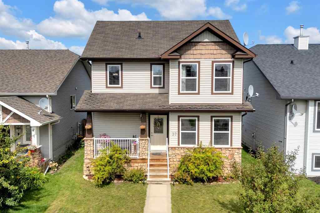 MLS® A2249804 - 37 Reynolds Road  in Ryders Ridge Sylvan Lake, Residential