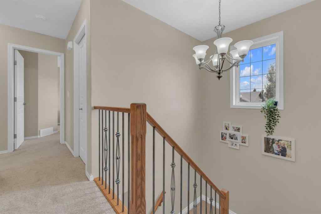 MLS® A2249804 - 37 Reynolds Road  in Ryders Ridge Sylvan Lake, Residential