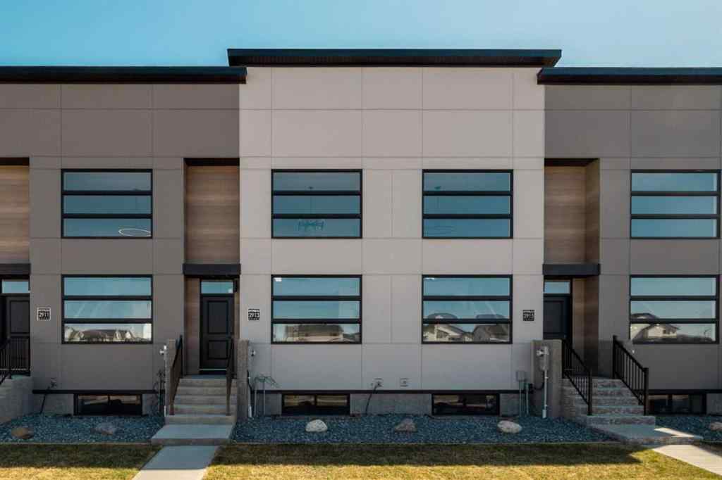MLS® A2249816 - 2933 47 Street S in Discovery Lethbridge, Residential
