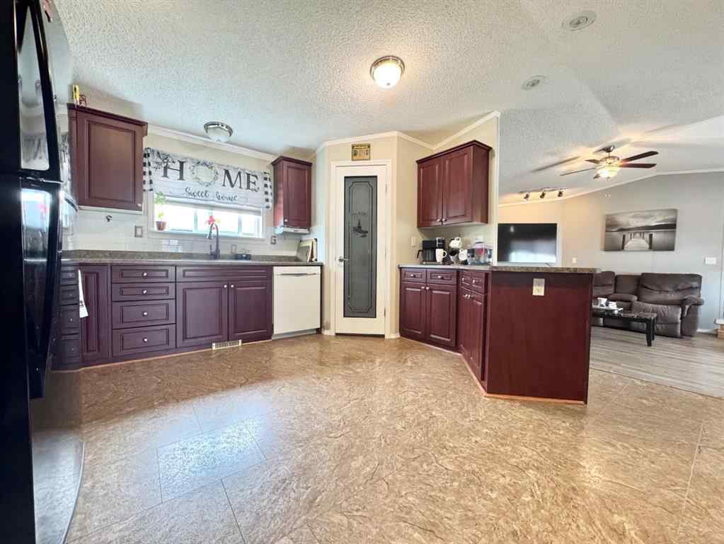 MLS® A2249818 - 28 Keystone Place  in NONE Whitecourt, Mobile
