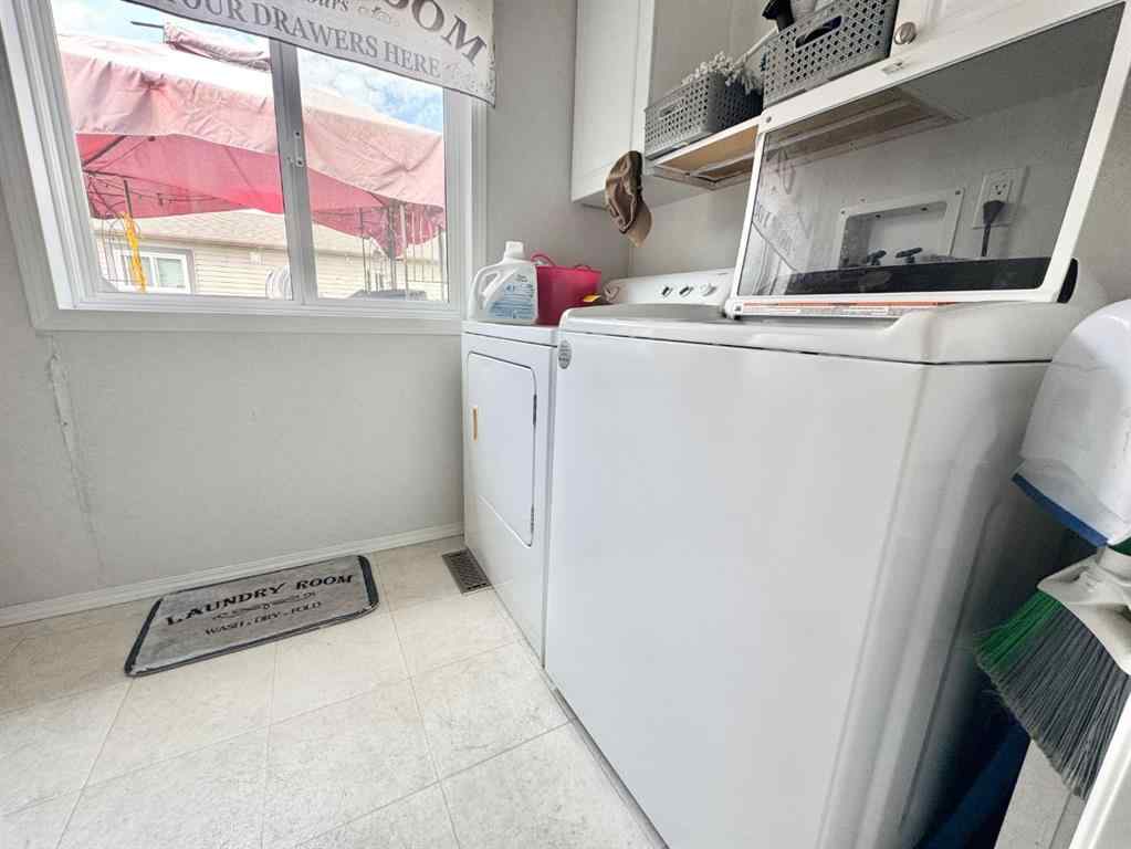 MLS® A2249818 - 28 Keystone Place  in NONE Whitecourt, Mobile