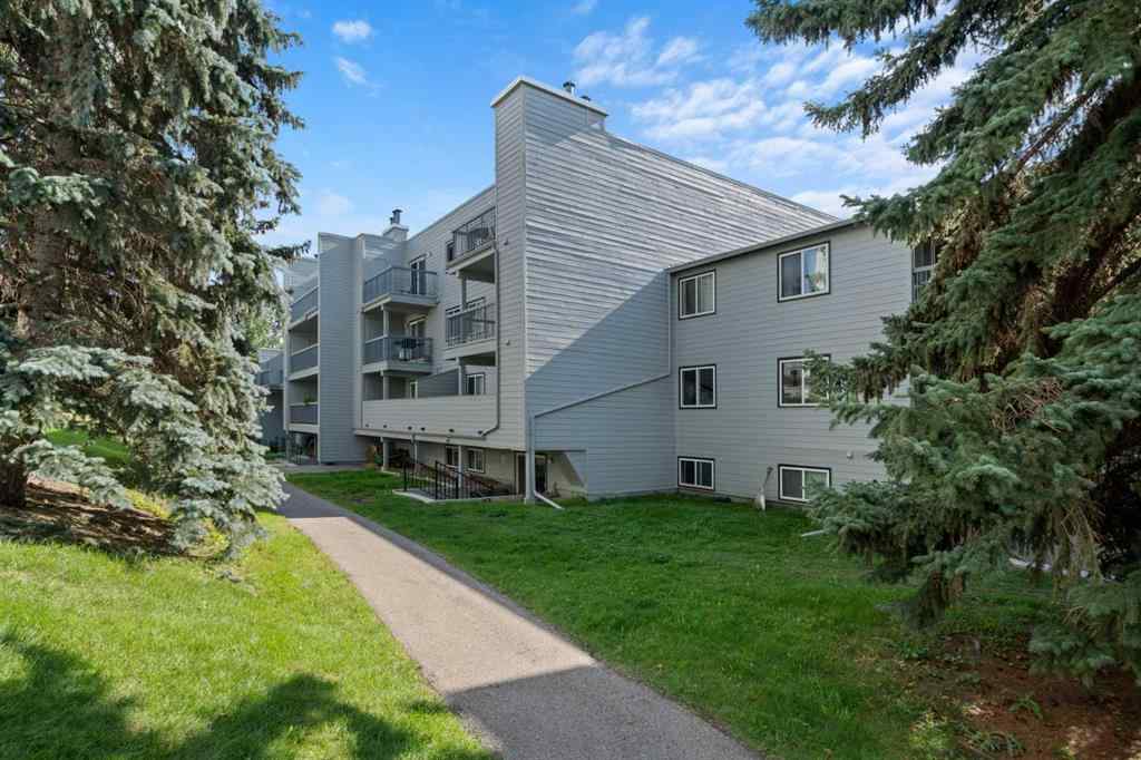 MLS® A2249827 - Unit #2465 70 Glamis Drive SW in Glamorgan Calgary, Residential