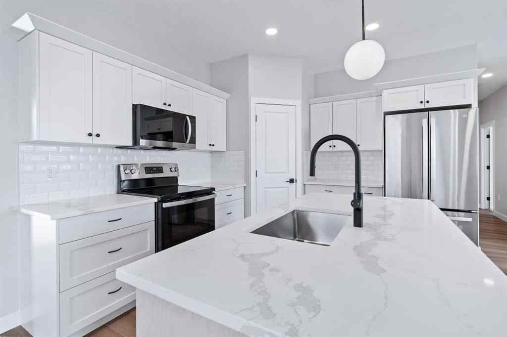 MLS® A2249830 - 6004 13 Street  in Lakeside Lloydminster, Residential