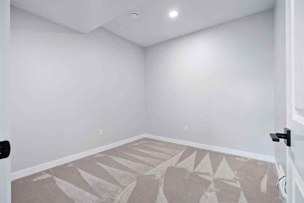 MLS® A2249830 - 6004 13 Street  in Lakeside Lloydminster, Residential