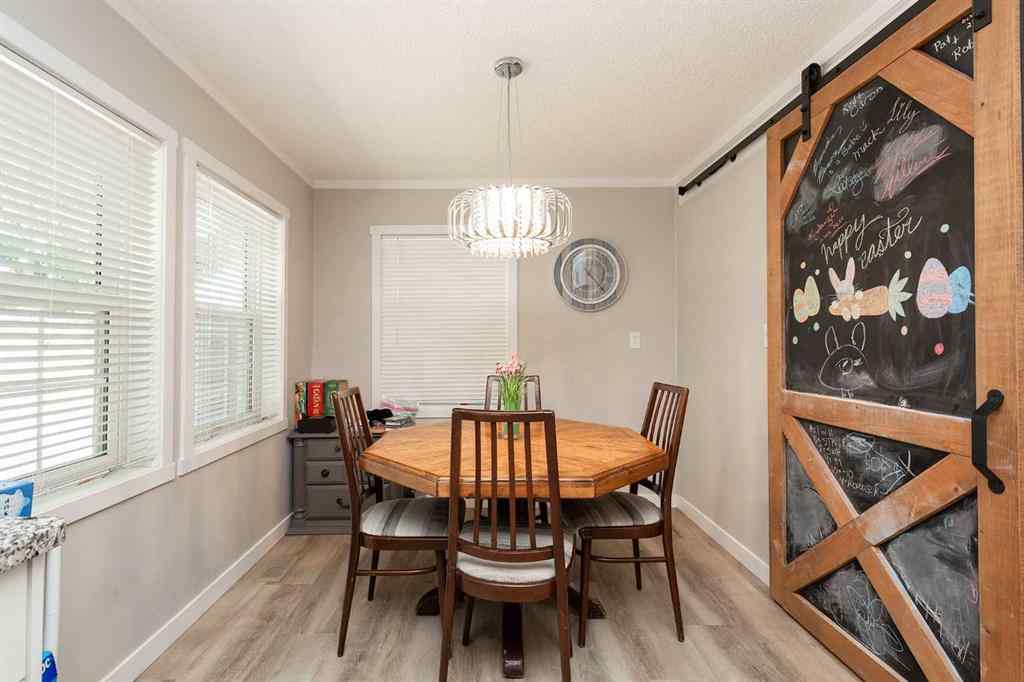 MLS® A2249831 - 2931 29 Avenue S in Parkbridge Estates Lethbridge, Mobile