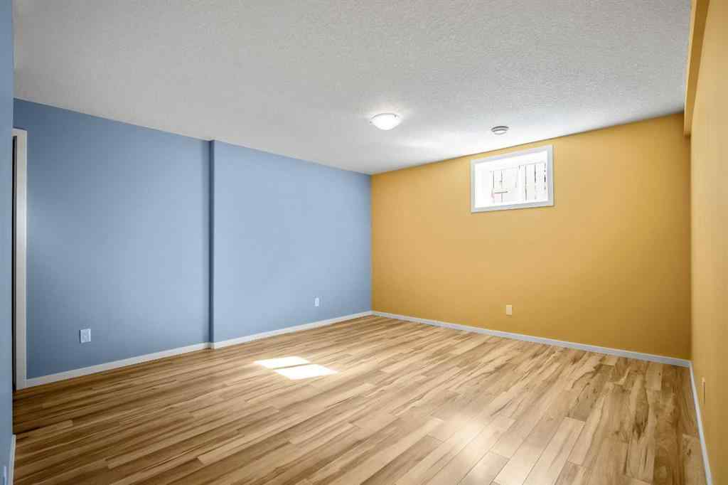 MLS® A2249833 - 1709 4 Avenue SE in Sunshine Meadow High River, Residential