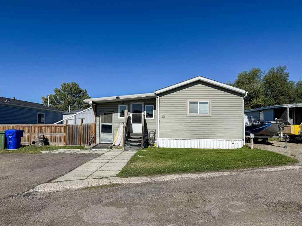 MLS® A2249835 - Unit #13 5800 46 Street  in NONE Olds, Mobile