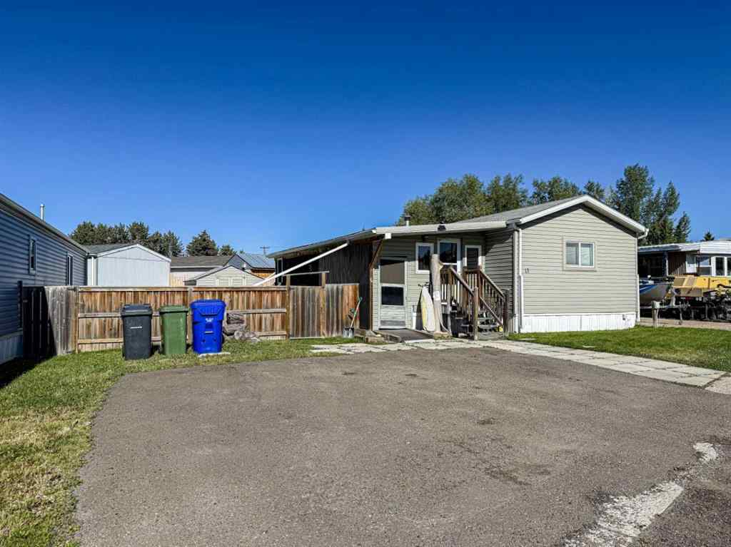MLS® A2249835 - Unit #13 5800 46 Street  in NONE Olds, Mobile