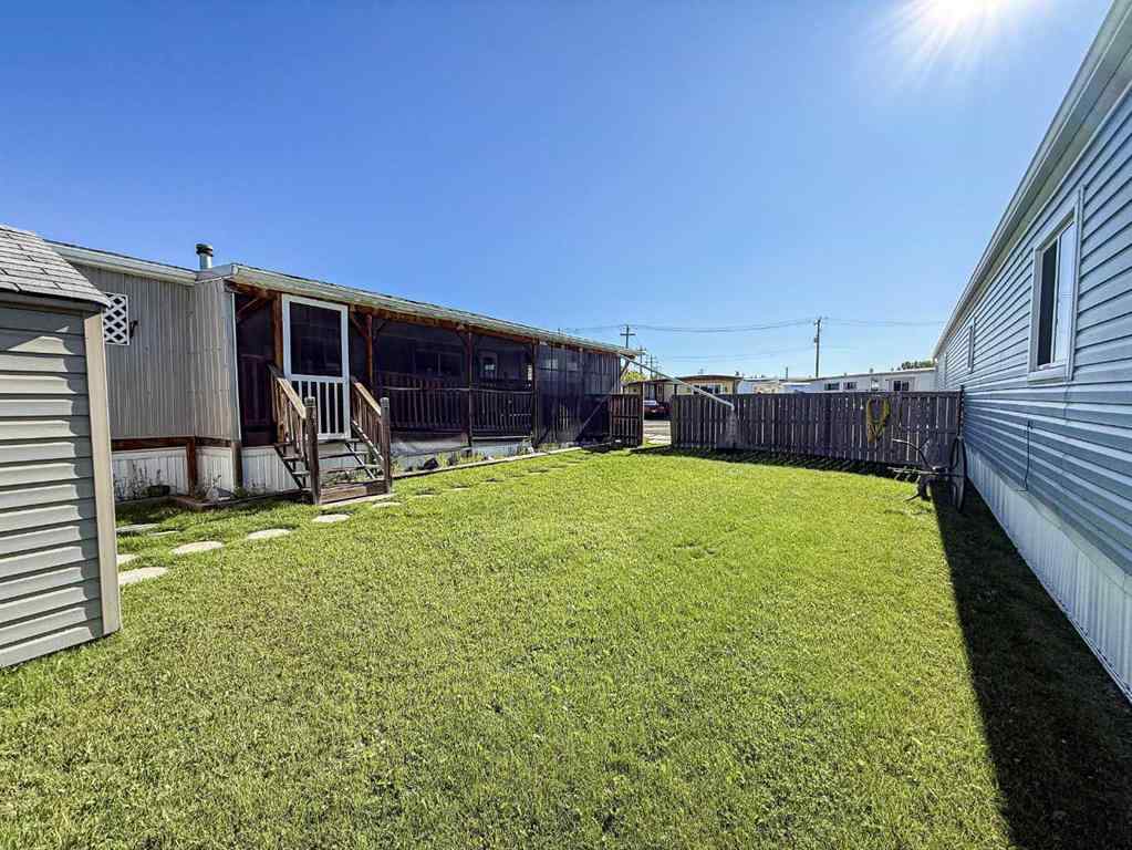 MLS® A2249835 - Unit #13 5800 46 Street  in NONE Olds, Mobile