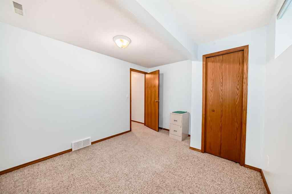 MLS® A2249836 - 4904 42 Street   in Riverside Ponoka, Residential