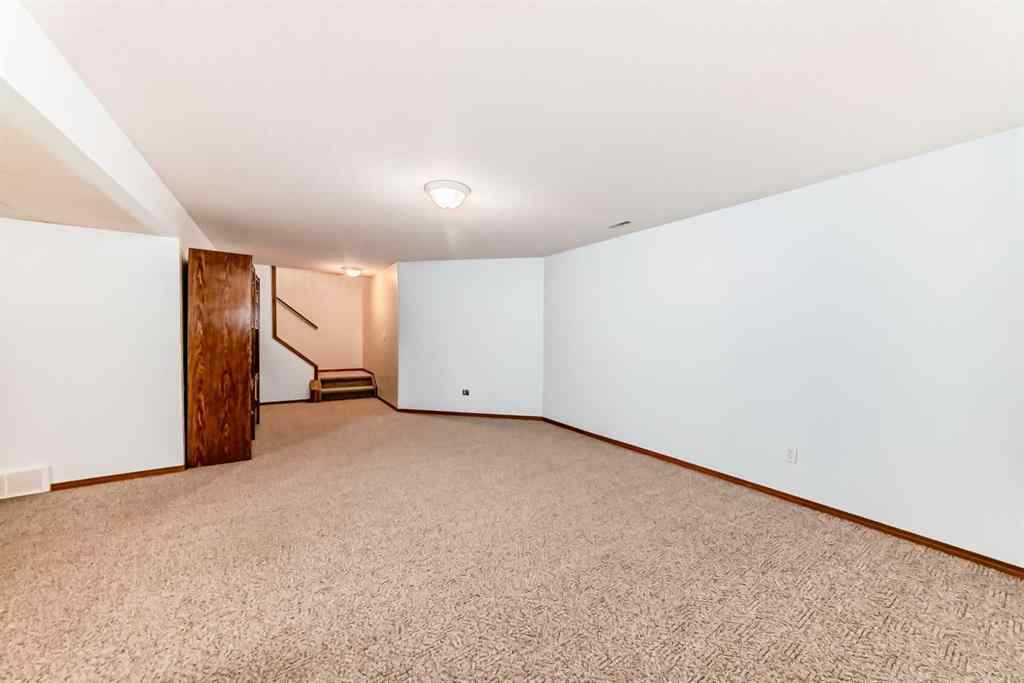 MLS® A2249836 - 4904 42 Street   in Riverside Ponoka, Residential