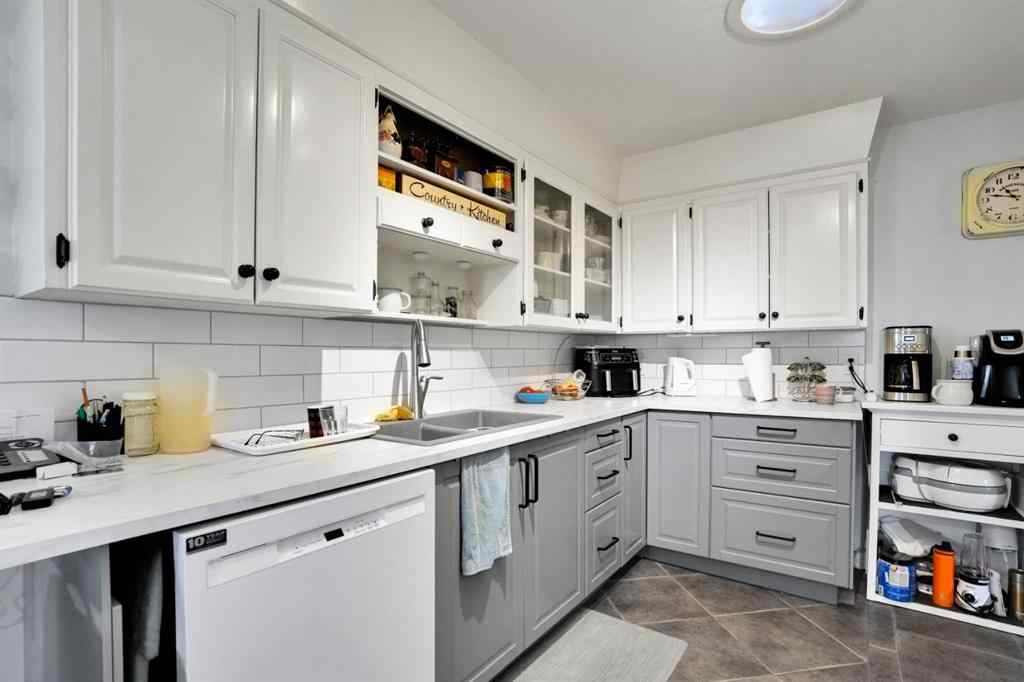 MLS® A2249845 - 8-1415 sec 582 Highway  in NONE Didsbury, Commercial